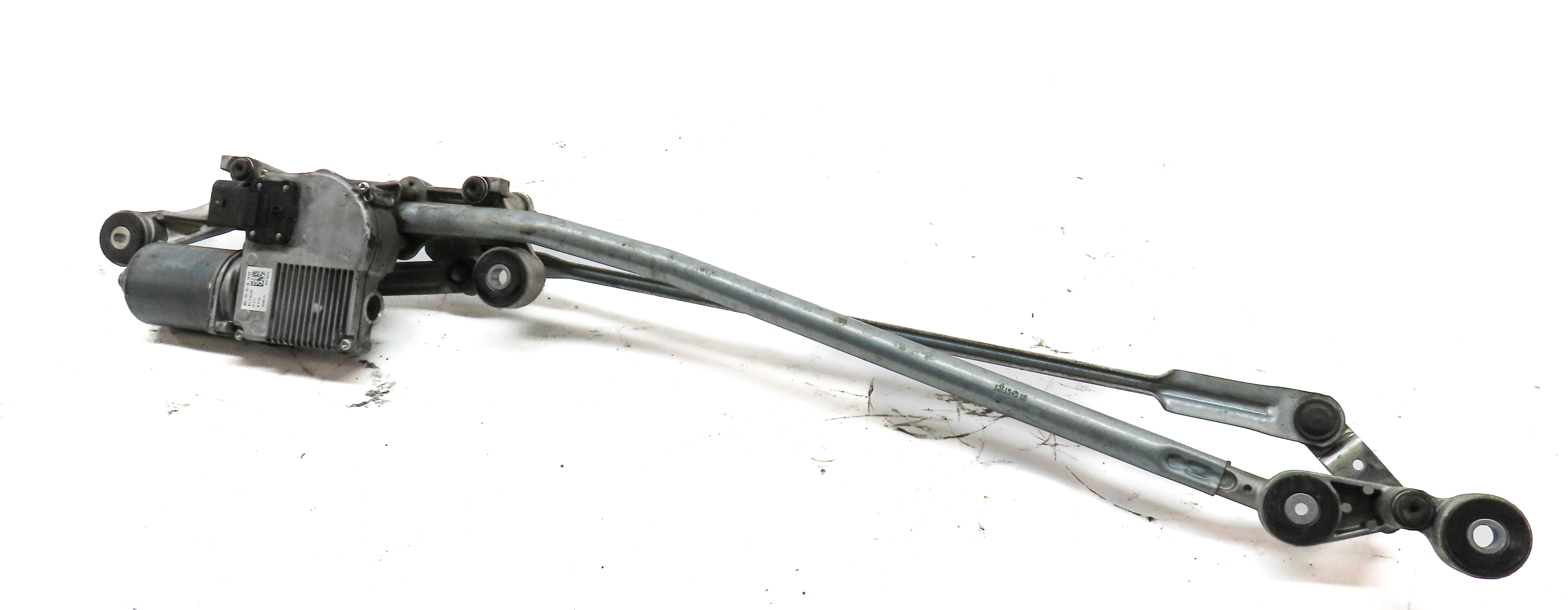 2007-2015 AUDI Q7 (4L) FRONT WINDSHIELD WIPER MOTOR w/ LINKAGE — exact item pictured